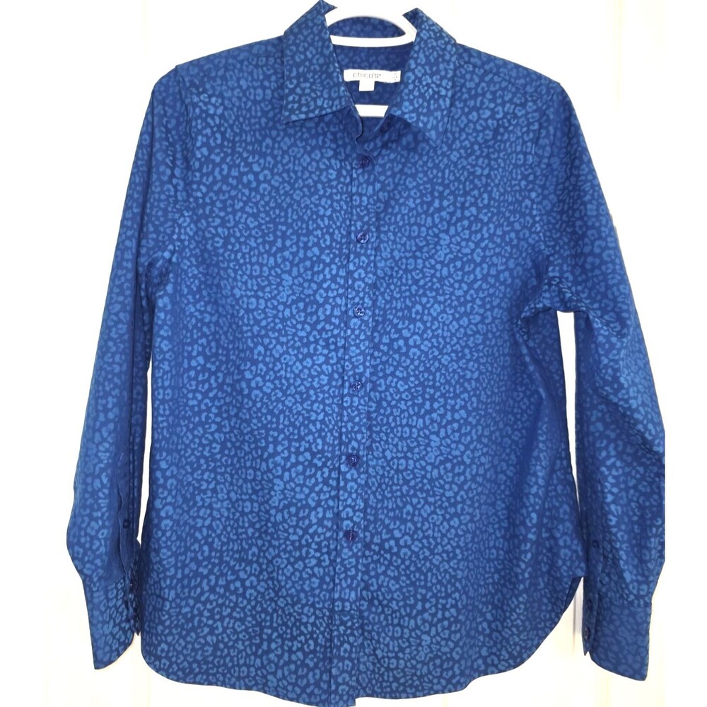 Chico's Blue Leopard Animal Print No-Iron Button Down Shirt Blouse Size 0 (US 4)